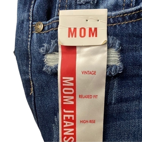 đť…şGOGO Distressed High-Rise Ankle Length Relaxed Fit Mom Jeans Size 5 New - Picture 4 of 6
